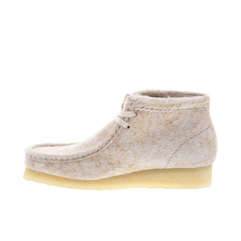Clarks Wallabee Boot 26177866 Womens Beige Leather Lace Up Chukkas Boots