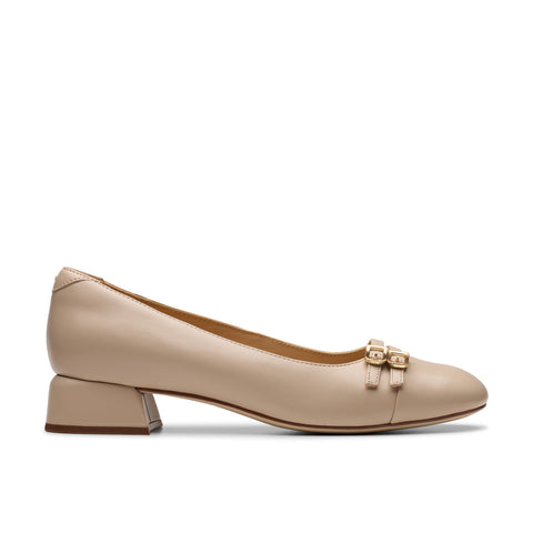 Clarks Daiss 30 Court 26179535 Womens Brown Leather Pumps Heels Shoes