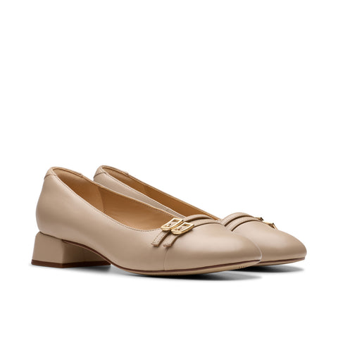Clarks Daiss 30 Court 26179535 Womens Brown Leather Pumps Heels Shoes