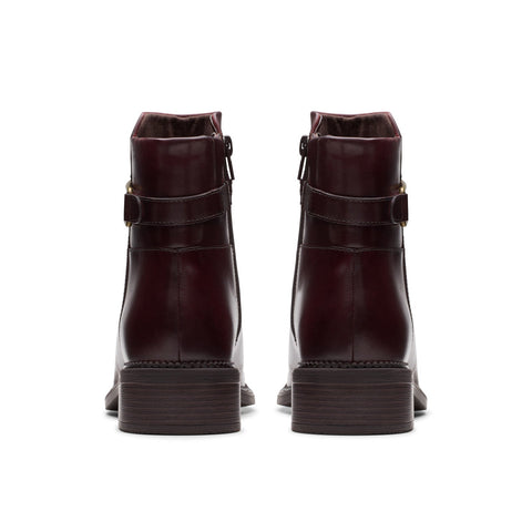 Clarks Maye Bella 26179642 Womens Brown Leather Zipper Ankle & Booties Boots