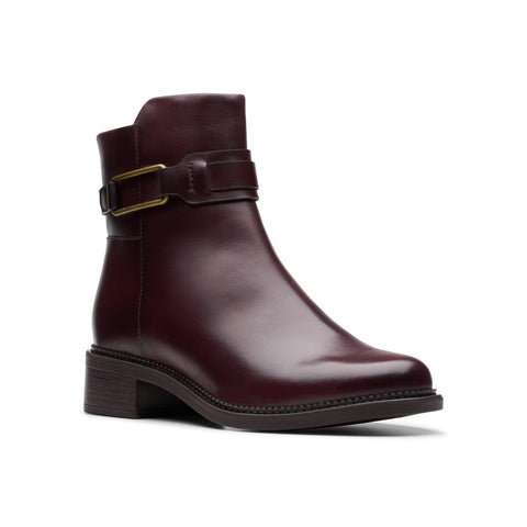 Clarks Maye Bella 26179642 Womens Brown Leather Zipper Ankle & Booties Boots