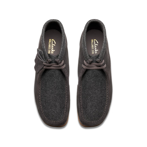 Clarks Wallabee EVO Boot 26183994 Mens Gray Suede Lace Up Chukkas Boots