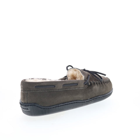 Minnetonka Sheepskin Hardsole 3749WH-GRY Mens Gray Loafer Slippers Shoes