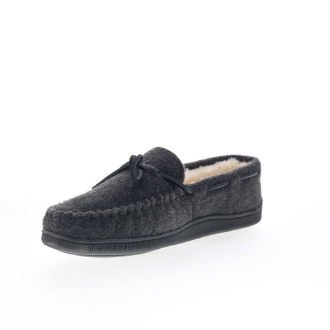 Minnetonka Pile Lined Hardsole 3915-CHR Mens Gray Loafer Slippers Shoes