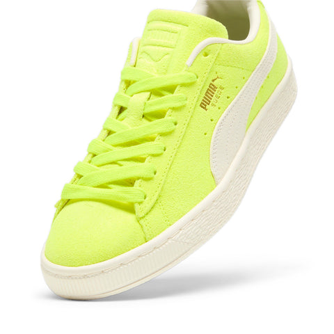 Puma Suede Neon  39869402 Womens Green Suede Lifestyle Sneakers Shoes