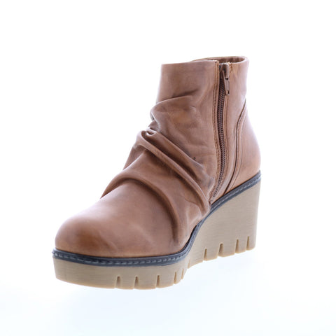 Diba True Nift Tee 75818 Womens Brown Leather Slip On Ankle & Booties Boots