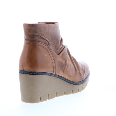 Diba True Nift Tee 75818 Womens Brown Leather Slip On Ankle & Booties Boots