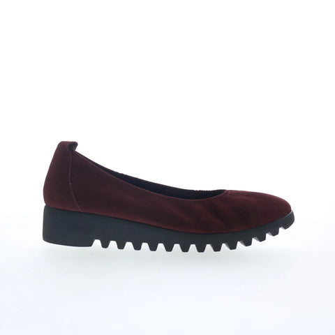 Aetrex Brianna BW109 Womens Red Nubuck Slip On Ballet Flats Shoes