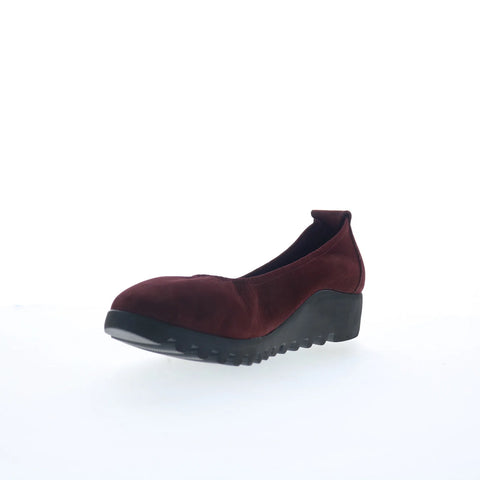 Aetrex Brianna BW109 Womens Red Nubuck Slip On Ballet Flats Shoes
