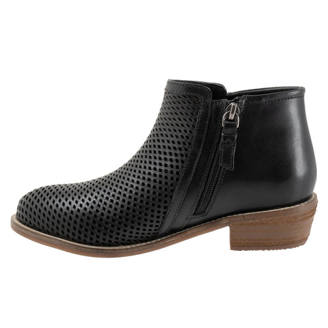 Softwalk Rimini Perf S2315-001 Womens Black Leather Ankle & Booties Boots