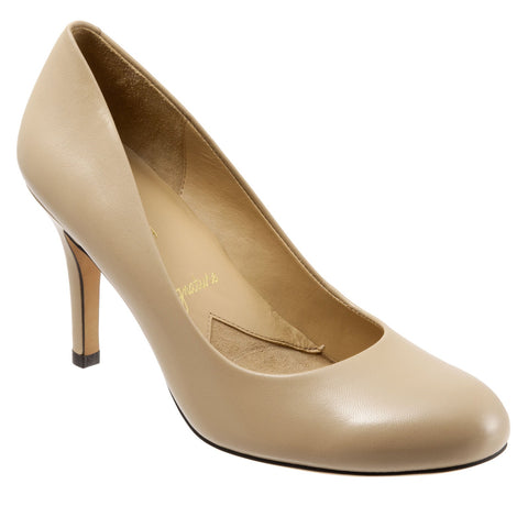 Trotters Gigi T1505-185 Womens Beige Leather Slip On Pumps Heels Shoes