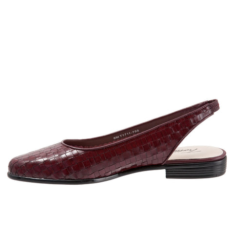 Trotters Lucy T1711-755 Womens Burgundy Narrow Slingback Flats Shoes