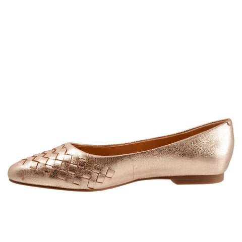 Trotters Estee Woven T1769-710 Womens Gold Leather Loafer Flats Shoes