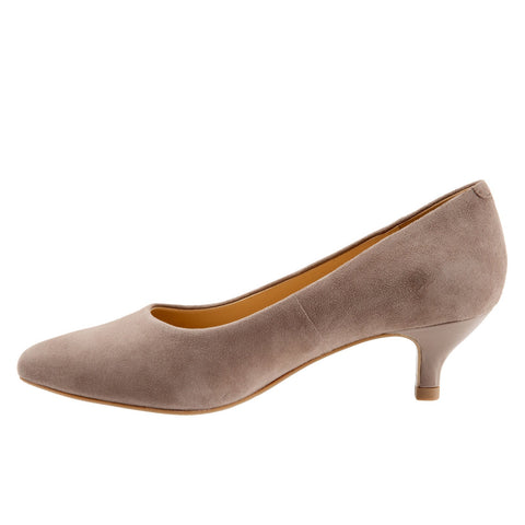 Trotters Kiera T1805-170 Womens Brown Wide Suede Slip On Pumps Heels Shoes