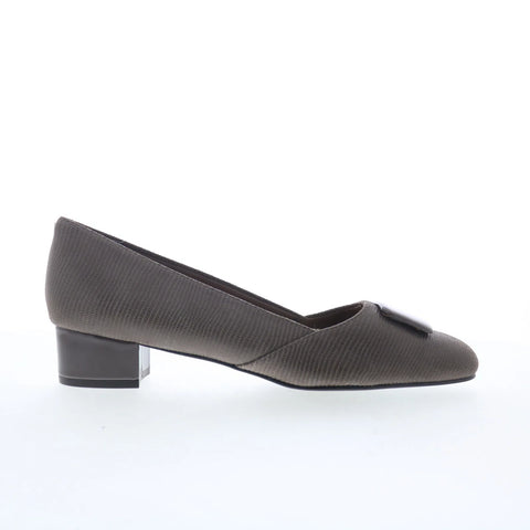 Trotters Delse T1852-117 Womens Brown Leather Slip On Pumps Heels Shoes