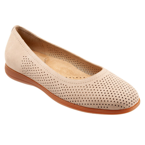 Trotters Darcey T1904-277 Womens Beige Leather Slip On Ballet Flats Shoes