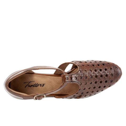 Trotters Leatha Open Weave T1908-226 Womens Brown Strap Sandals Shoes