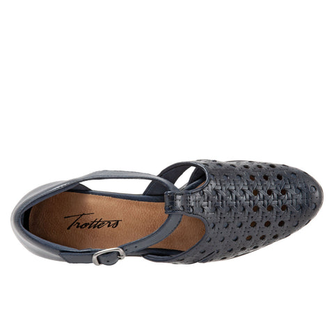 Trotters Leatha Open Weave T1908-400 Womens Blue Narrow Strap Sandals Shoes
