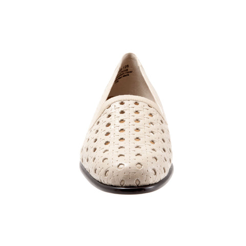 Trotters Liz Open Weave T1909-126 Womens Beige Narrow Loafer Flats Shoes