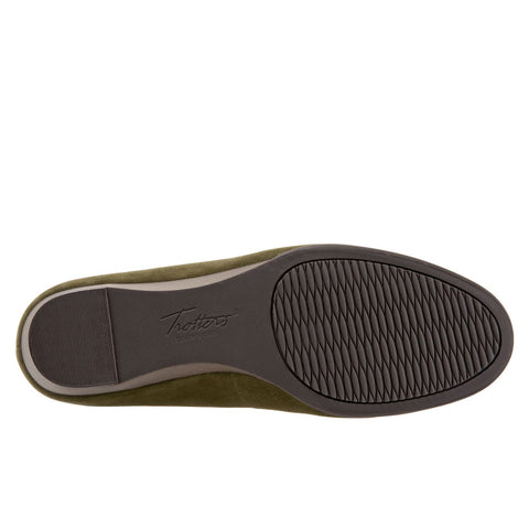 Trotters Winnie T1965-303 Womens Green Wide Suede Slip On Pumps Heels Shoes