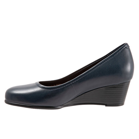 Trotters Winnie T1965-400 Womens Blue Leather Slip On Pumps Heels Shoes