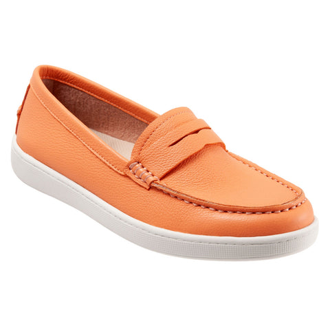 Trotters Dina T2000-800 Womens Orange Leather Slip On Loafer Flats Shoes