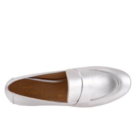 Trotters Gemma T2005-040 Womens Silver Narrow Leather Loafer Flats Shoes