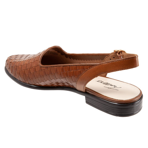 Trotters Lena T2009-206 Womens Brown Wide Leather Slingback Flats Shoes