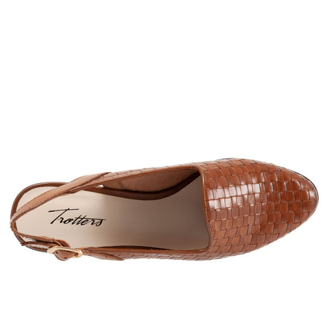 Trotters Lena T2009-206 Womens Brown Narrow Leather Slingback Flats Shoes