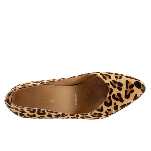 Trotters Angie T2050-287 Womens Brown Leather Slip On Pumps Heels Shoes
