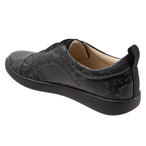 Trotters Avrille T2051-083 Womens Black Leather Lifestyle Sneakers Shoes