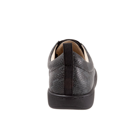 Trotters Avrille T2051-083 Womens Black Leather Lifestyle Sneakers Shoes