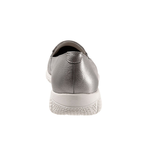 Trotters Universal T2110-033 Womens Silver Wide Leather Loafer Flats Shoes