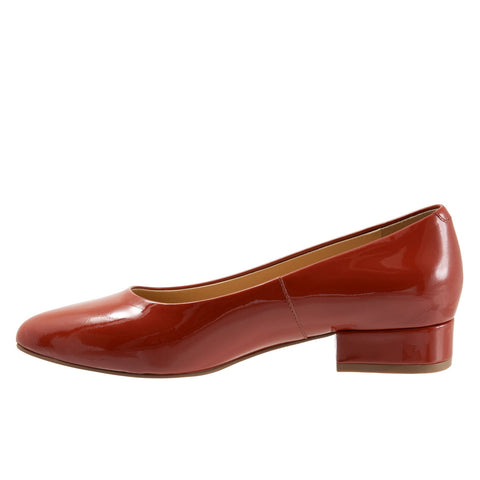 Trotters Jewel T2126-659 Womens Red Leather Slip On Pumps Heels Shoes