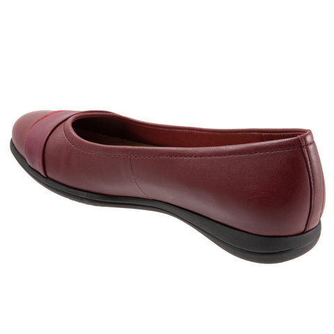 Trotters Danni T2155-601 Womens Red Wide Leather Ballet Flats Shoes