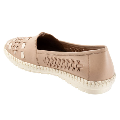 Trotters Rory T2209-140 Womens Beige Wide Leather Slip On Loafer Flats Shoes