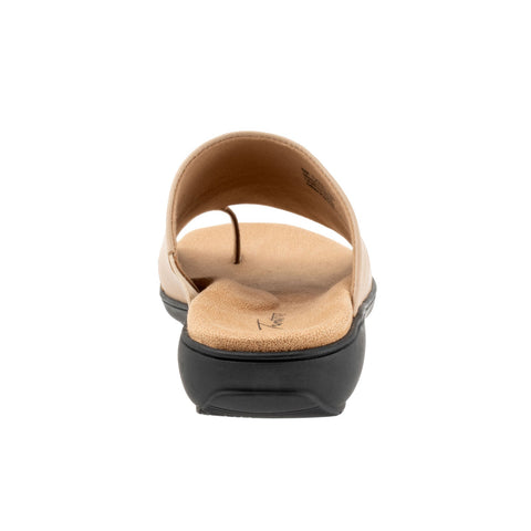 Trotters Regina T2231-158 Womens Beige Extra Wide Slides Sandals Shoes
