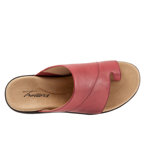 Trotters Regina T2231-601 Womens Red Extra Wide Leather Slides Sandals Shoes