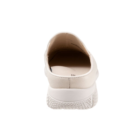 Trotters Uma T2238-126 Womens Beige Narrow Leather Mule Flats Shoes