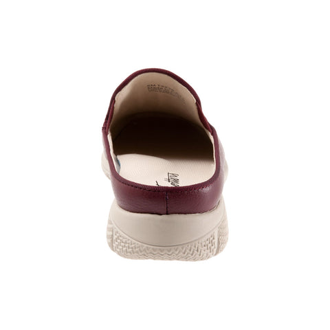 Trotters Uma T2238-641 Womens Burgundy Leather Slip On Mule Flats Shoes