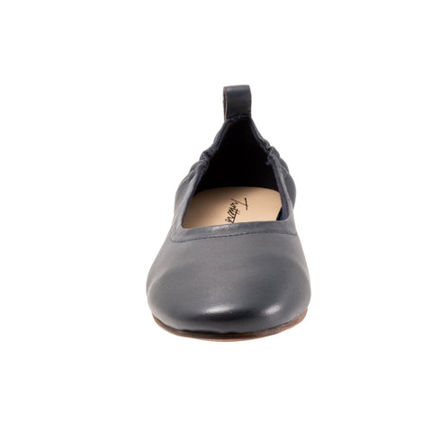 Trotters Gia T2252-400 Womens Blue Wide Leather Slip On Ballet Flats Shoes