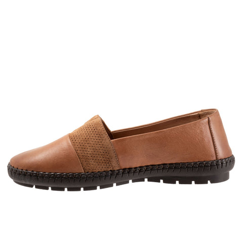 Trotters Ruby T2265-215 Womens Brown Leather Slip On Loafer Flats Shoes