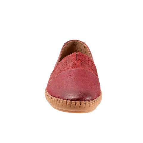 Trotters Ruby T2265-600 Womens Red Narrow Leather Loafer Flats Shoes
