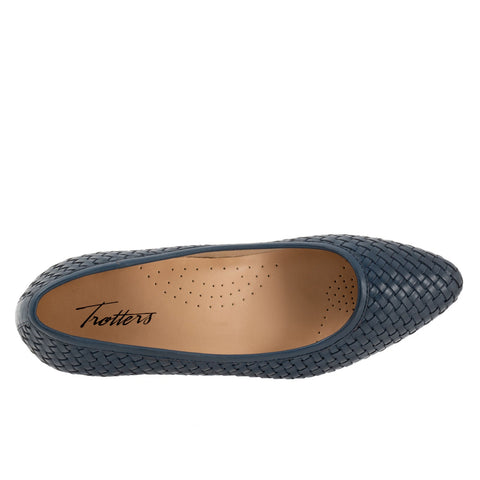 Trotters Jade T2269-400 Womens Blue Narrow Leather Slip On Pumps Heels Shoes