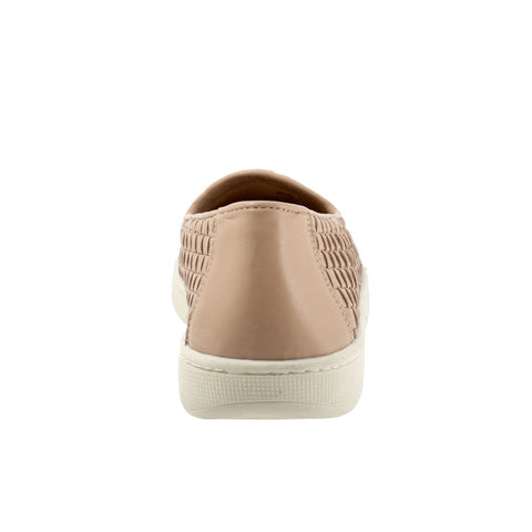 Trotters Adelina T2300-130 Womens Beige Leather Slip On Loafer Flats Shoes