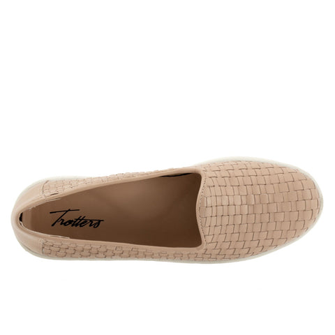 Trotters Adelina T2300-130 Womens Beige Leather Slip On Loafer Flats Shoes