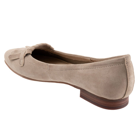 Trotters Greyson T2306-088 Womens Gray Wide Suede Loafer Flats Shoes