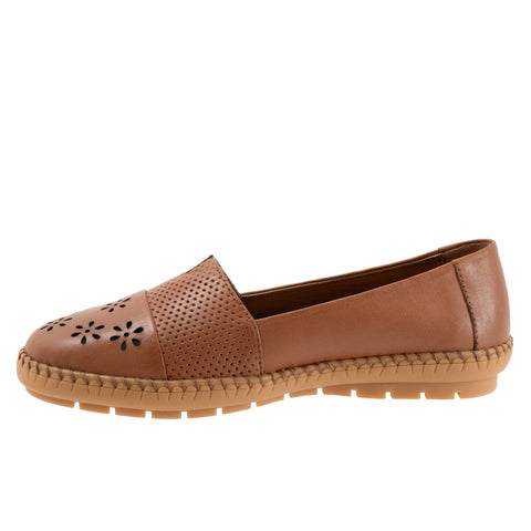 Trotters Ruby Perf T2320-215 Womens Brown Wide Leather Loafer Flats Shoes