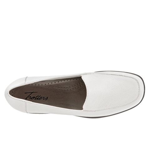 Trotters Jenn T9521-100 Womens White Wide Leather Slip On Loafer Flats Shoes