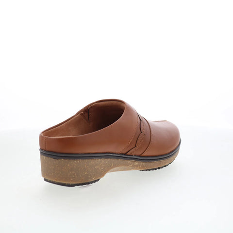 Softwalk Amber 3.0 S2301-215 Womens Brown Leather Clog Flats Shoes